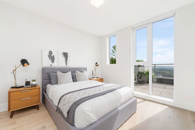 2501 - 3538 Sawmill Crescent