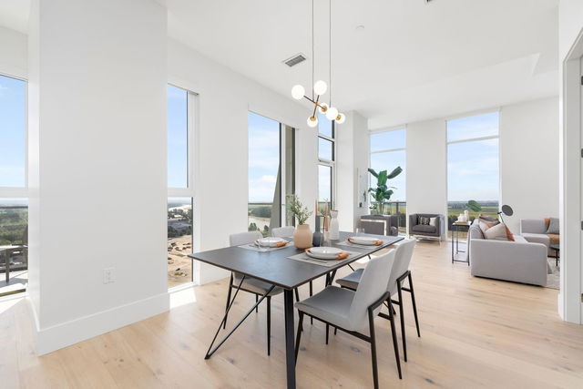 2501 - 3538 Sawmill Crescent