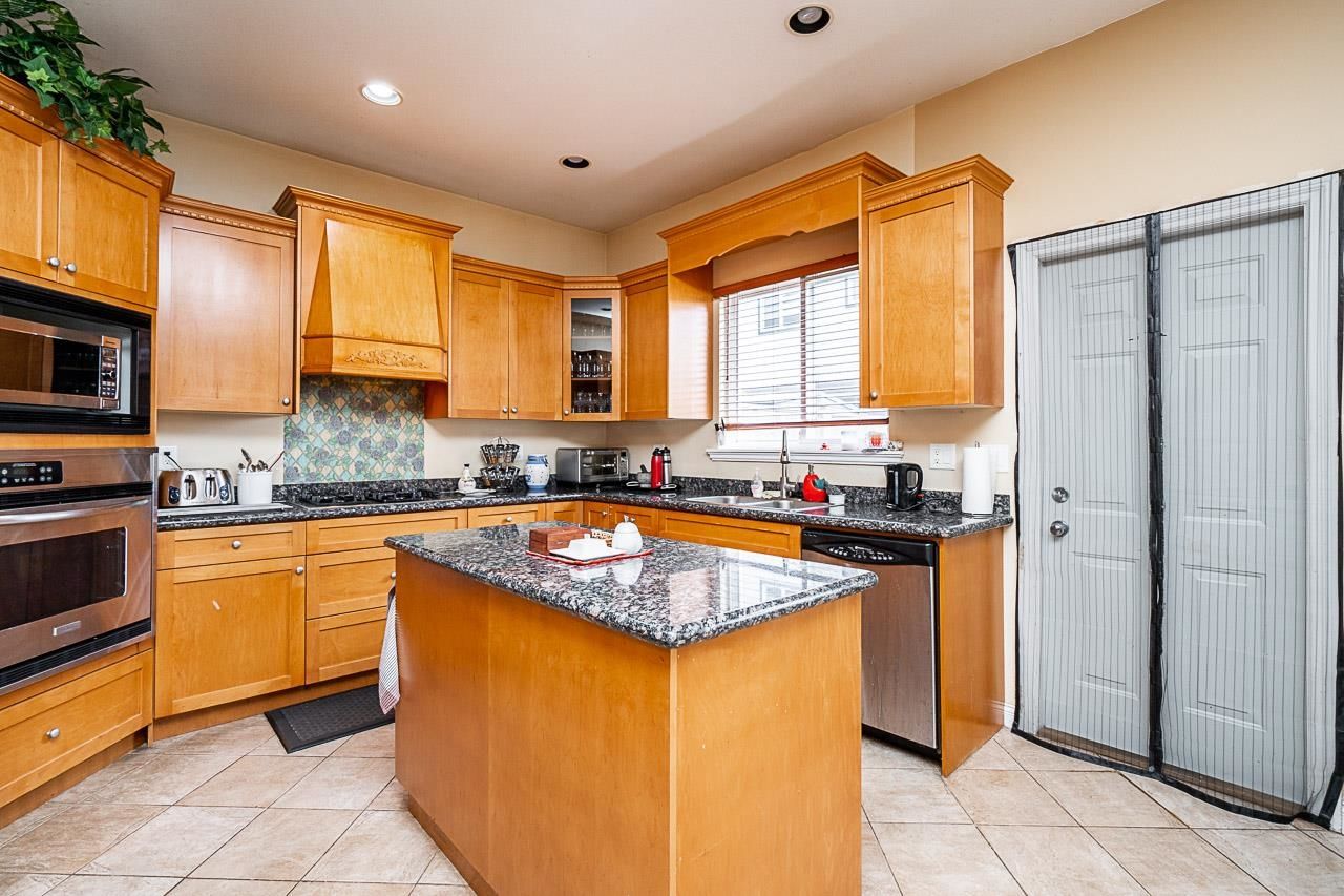 Listing Image 12