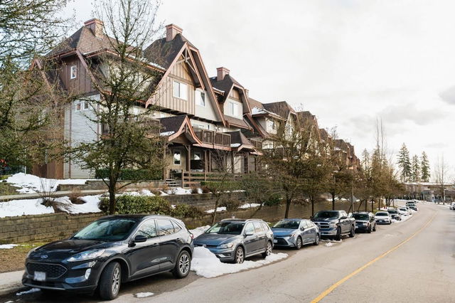 71 - 2000 Panorama Drive