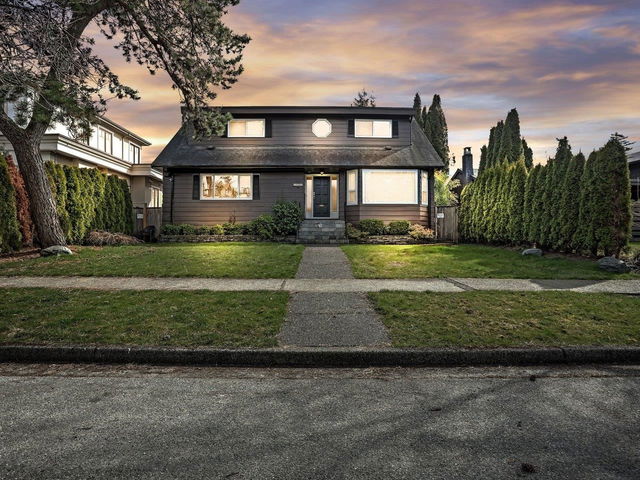 2416 Mcbain Avenue