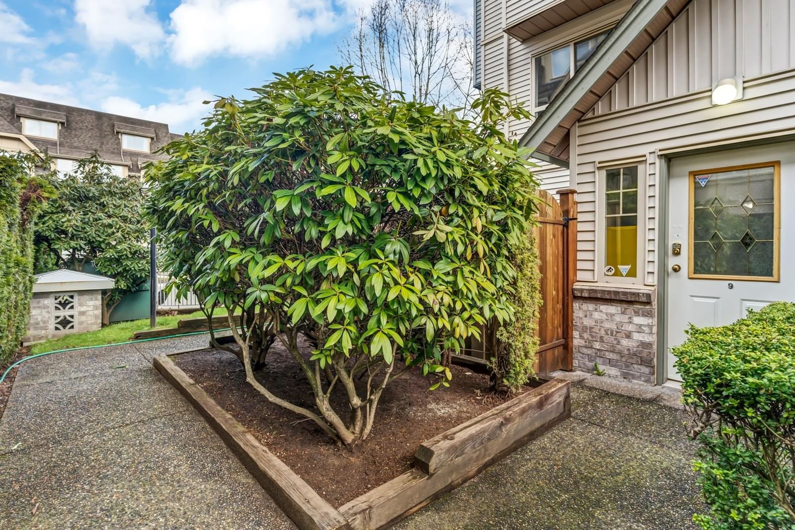 Listing Image 19