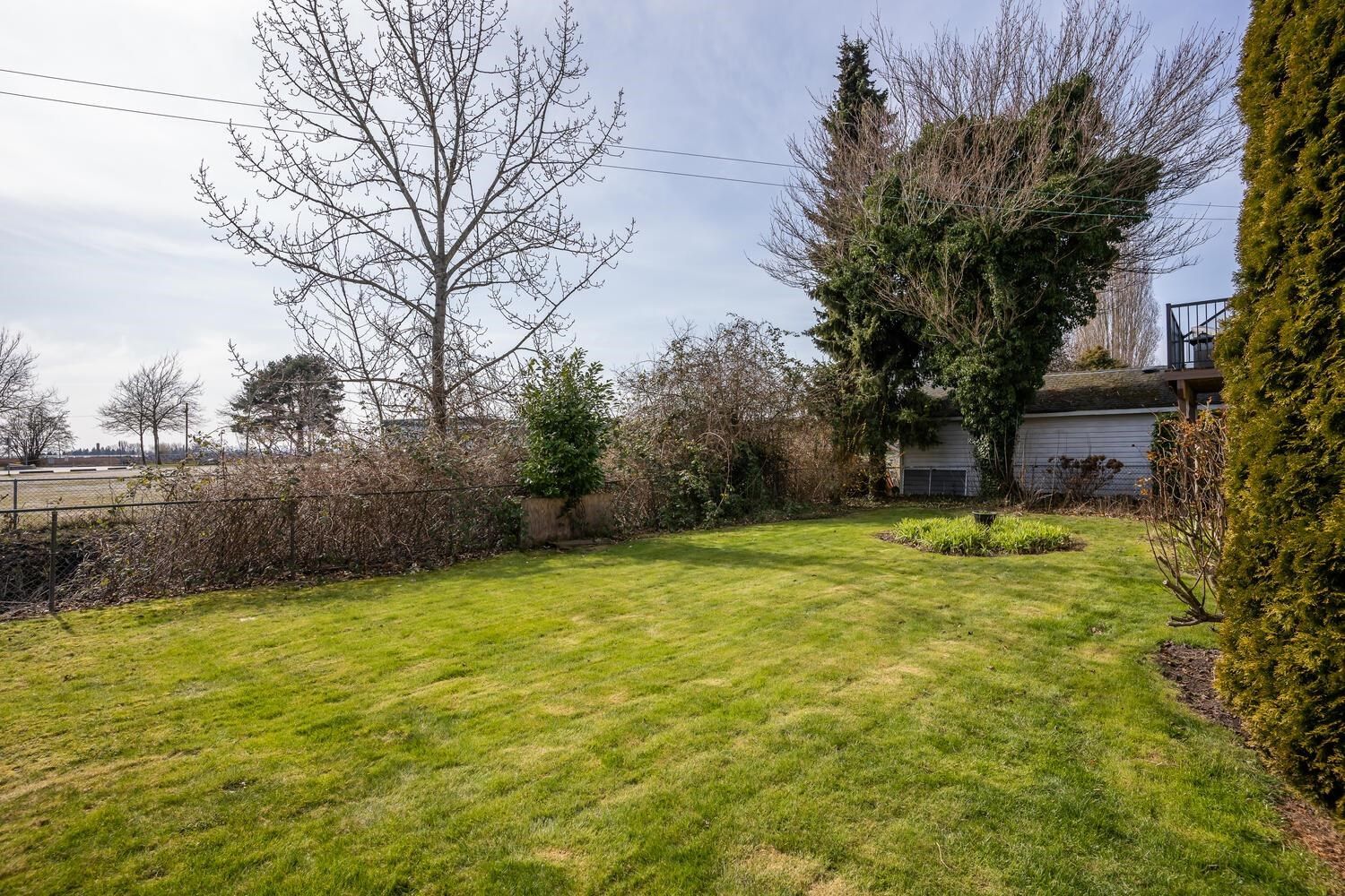 Listing Image 27
