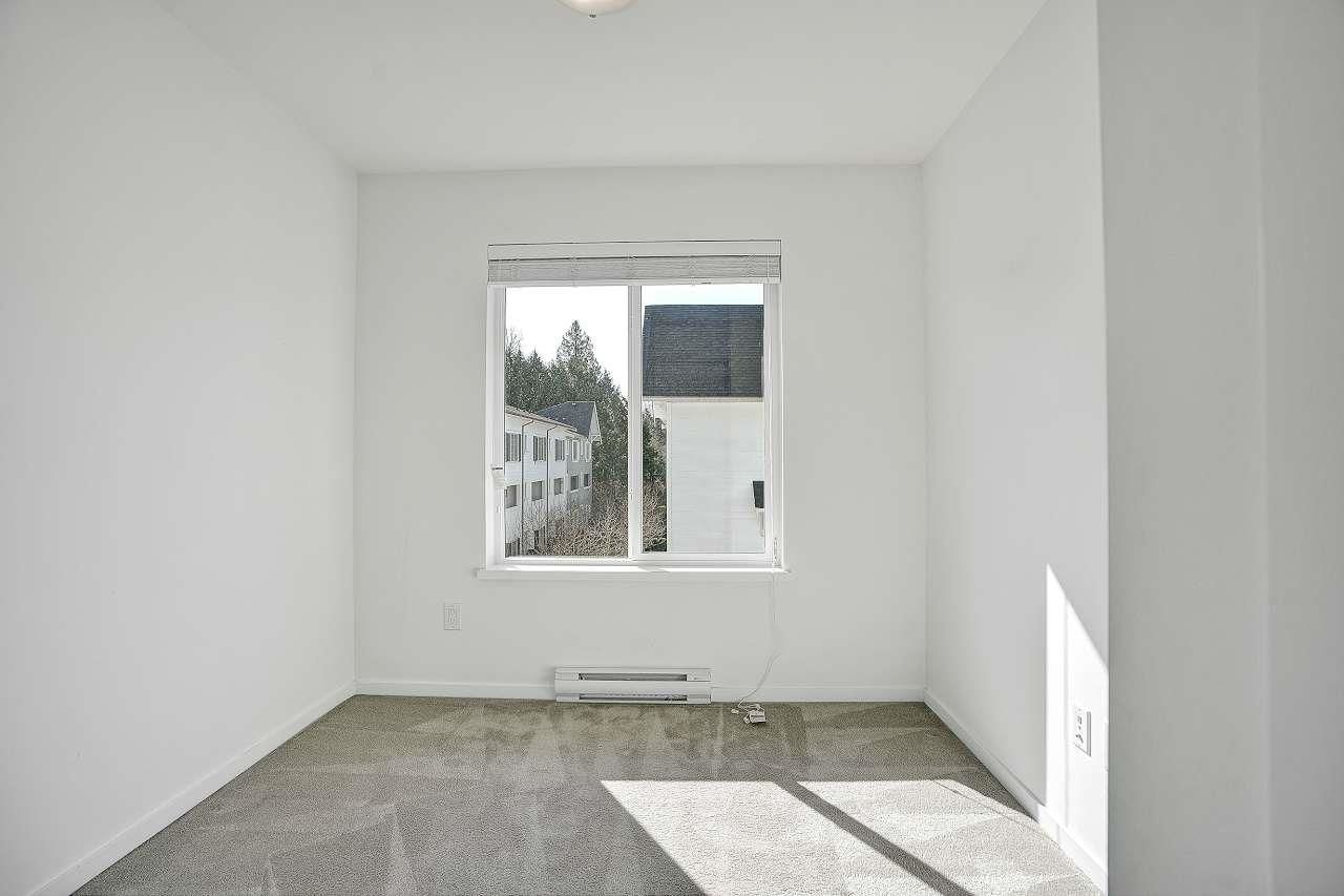 Listing Image 26