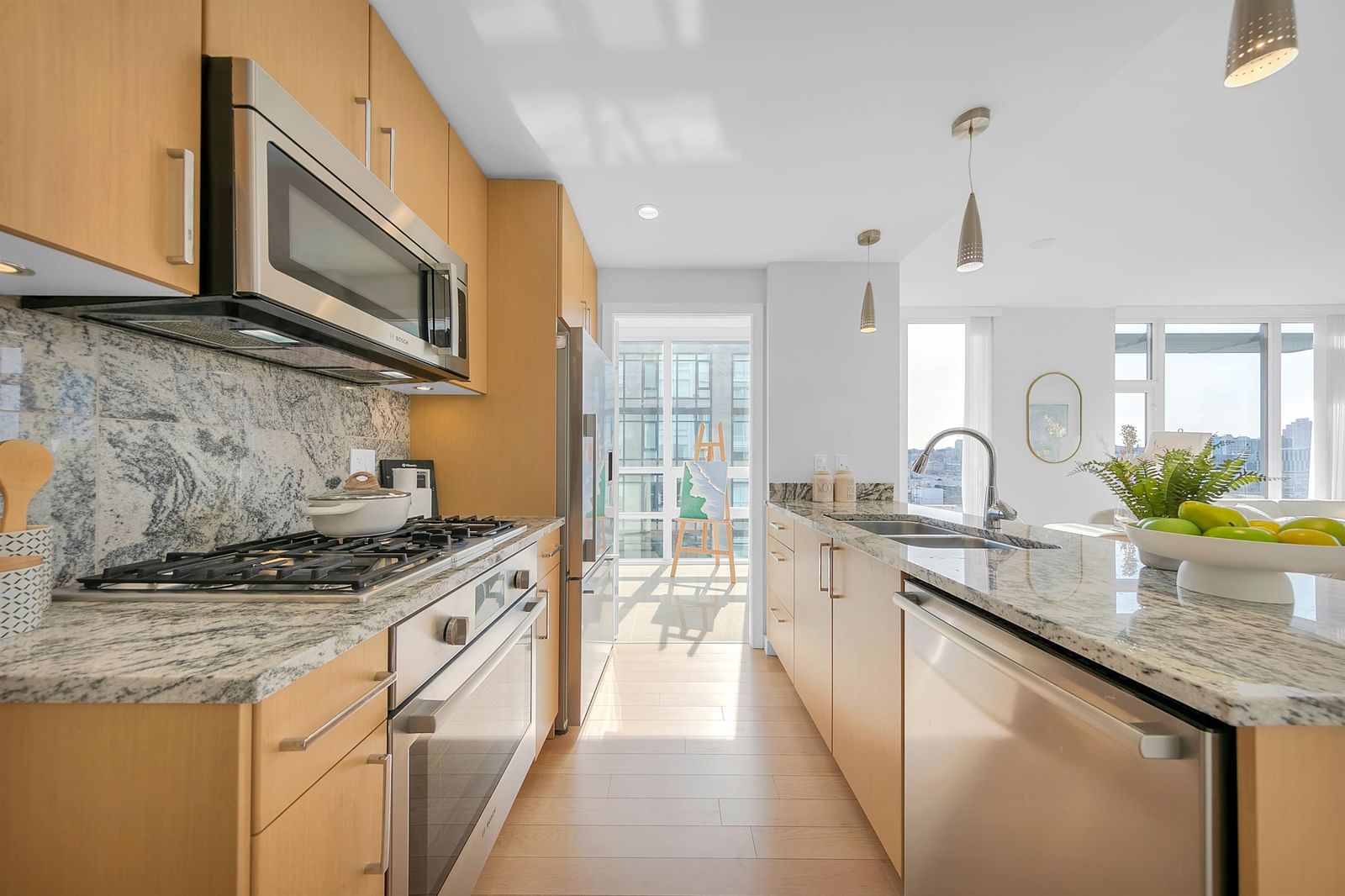 Listing Image 9