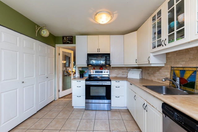120 - 3031 Williams Road