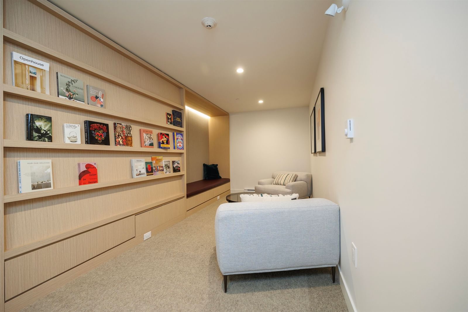 Listing Image 22