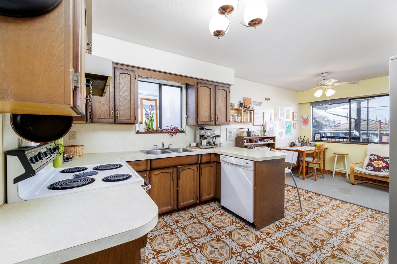 Listing Image 13