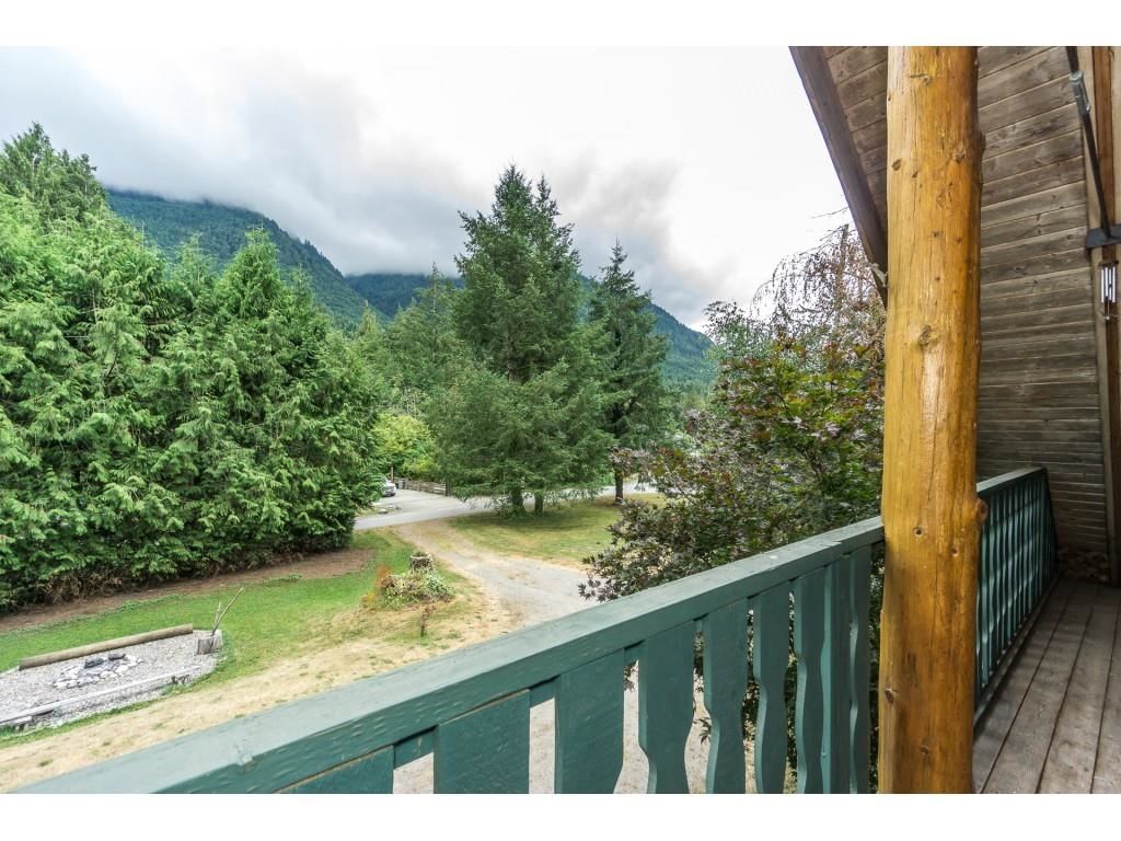 Listing Image 5