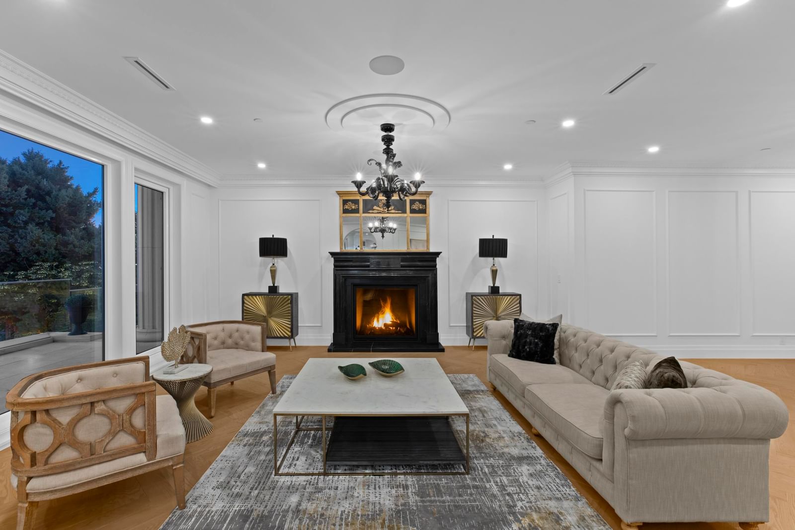 Listing Image 11