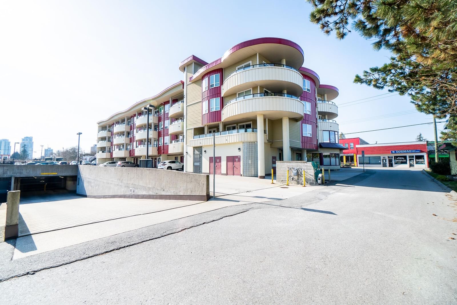 Listing Image 10