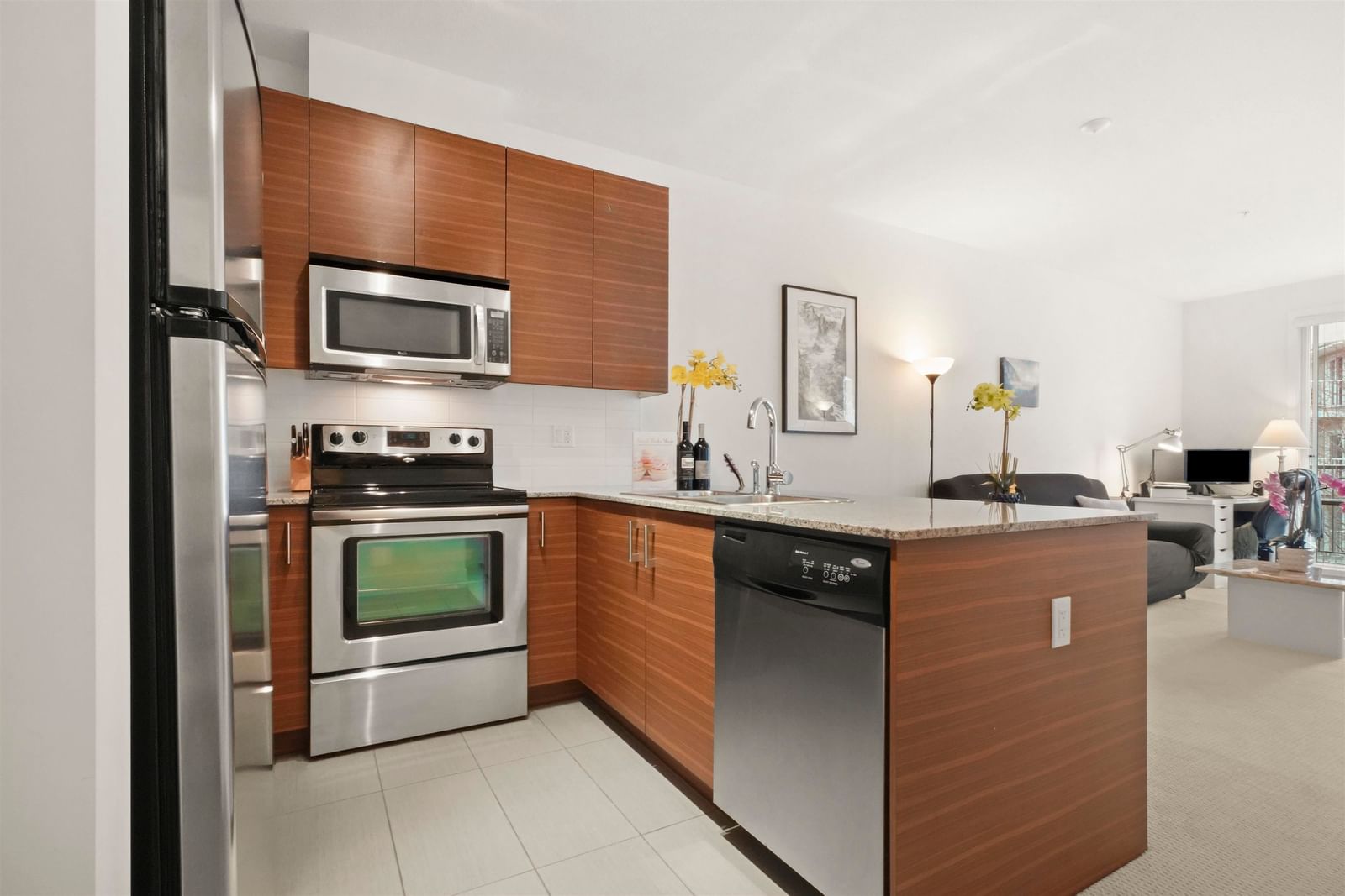 Listing Image 1