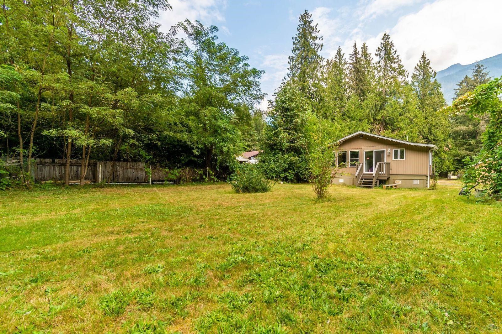 Listing Image 12