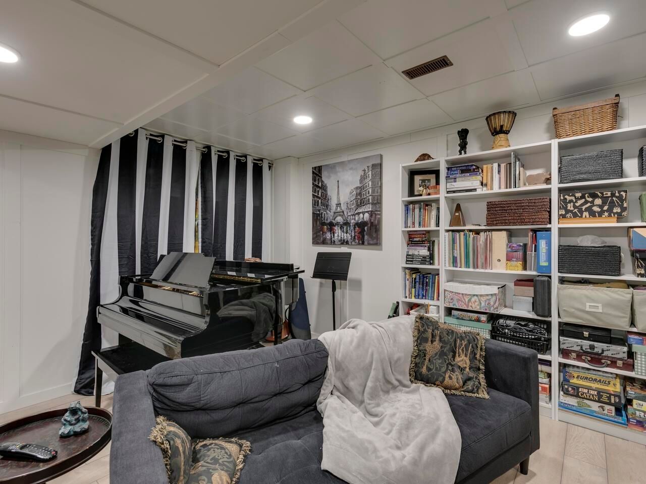 Listing Image 37