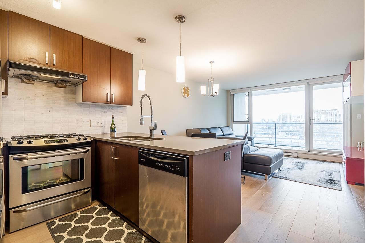 Listing Image 9