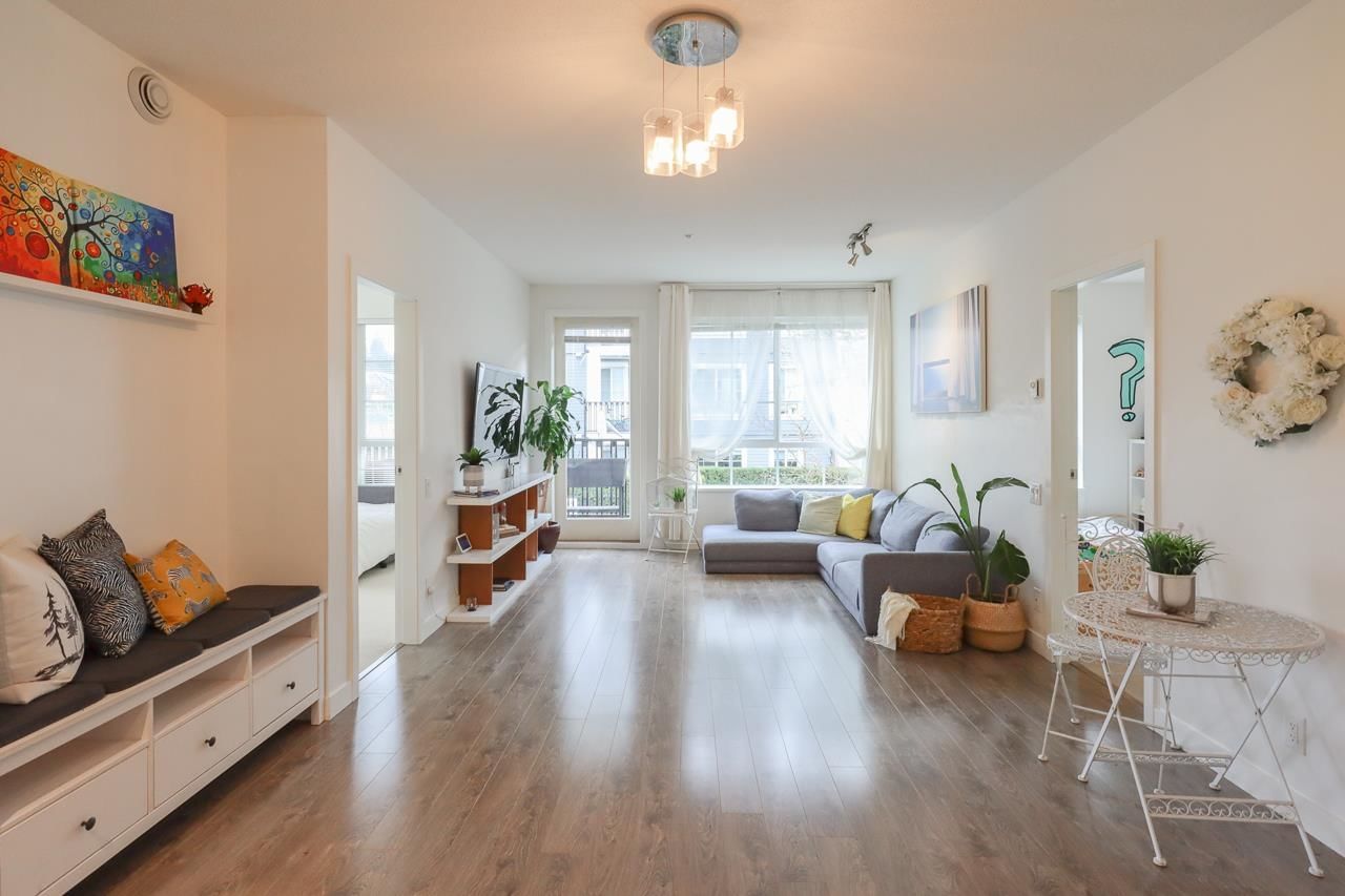 Listing Image 10