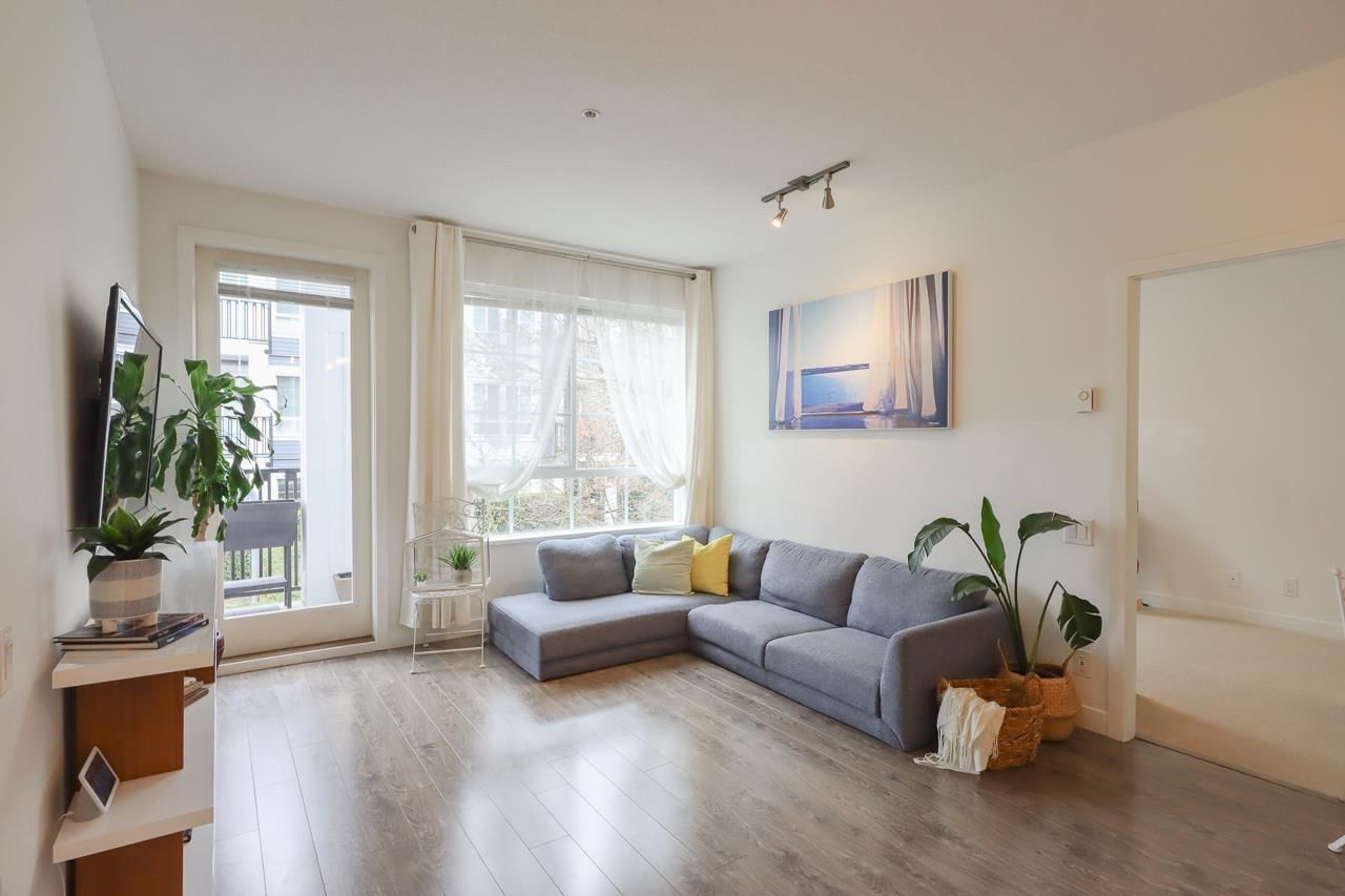 Listing Image 12