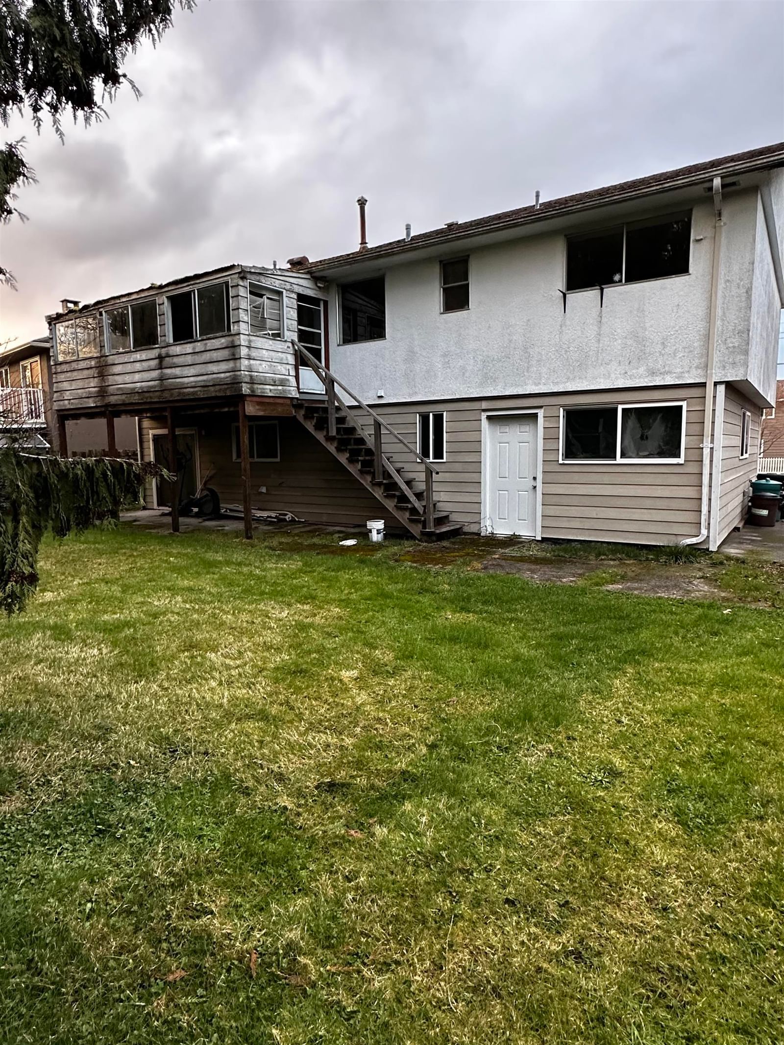 Listing Image 3