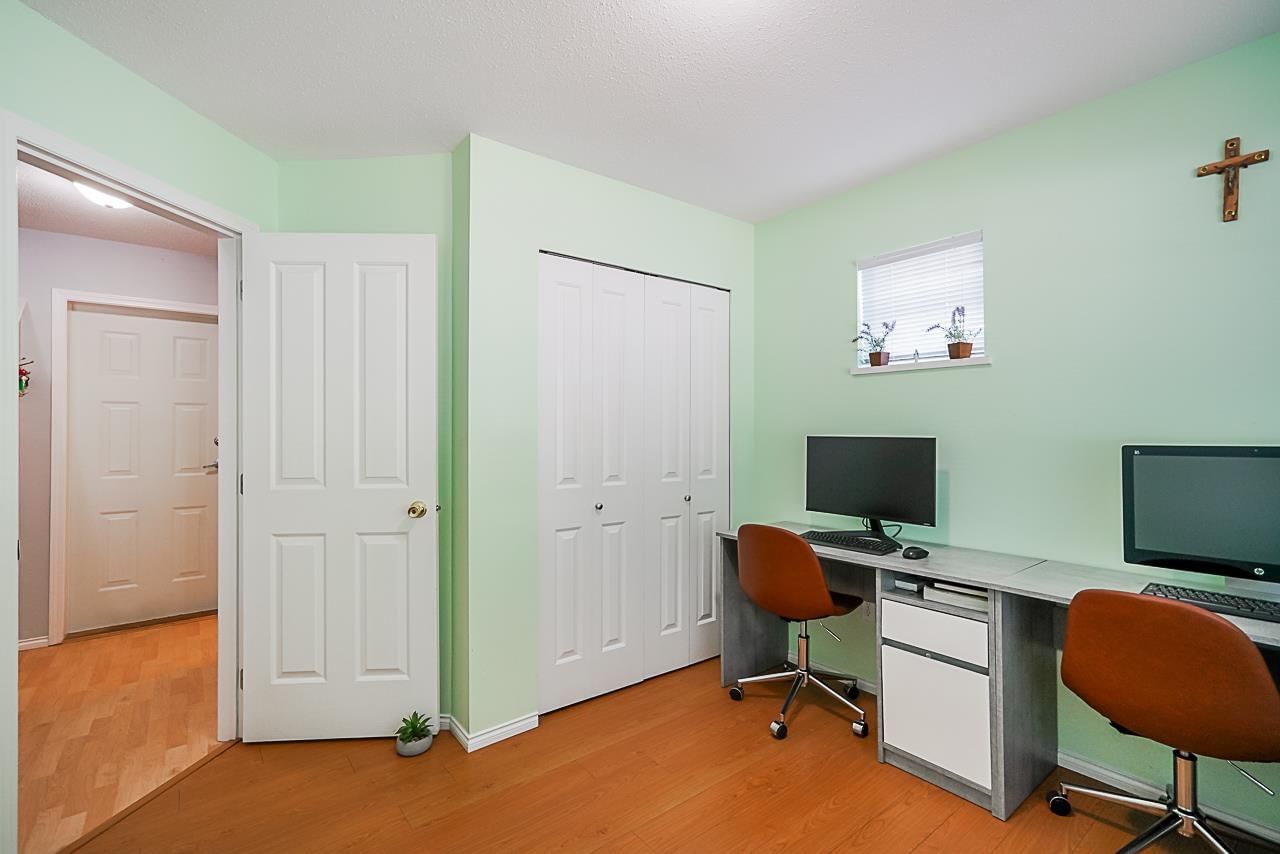 Listing Image 35