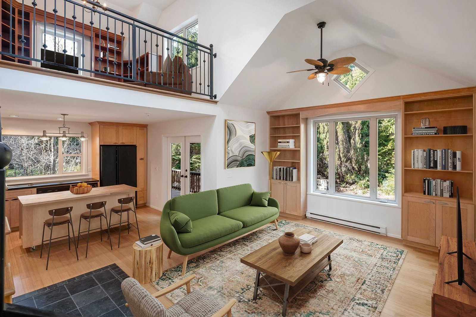 Listing Image 11