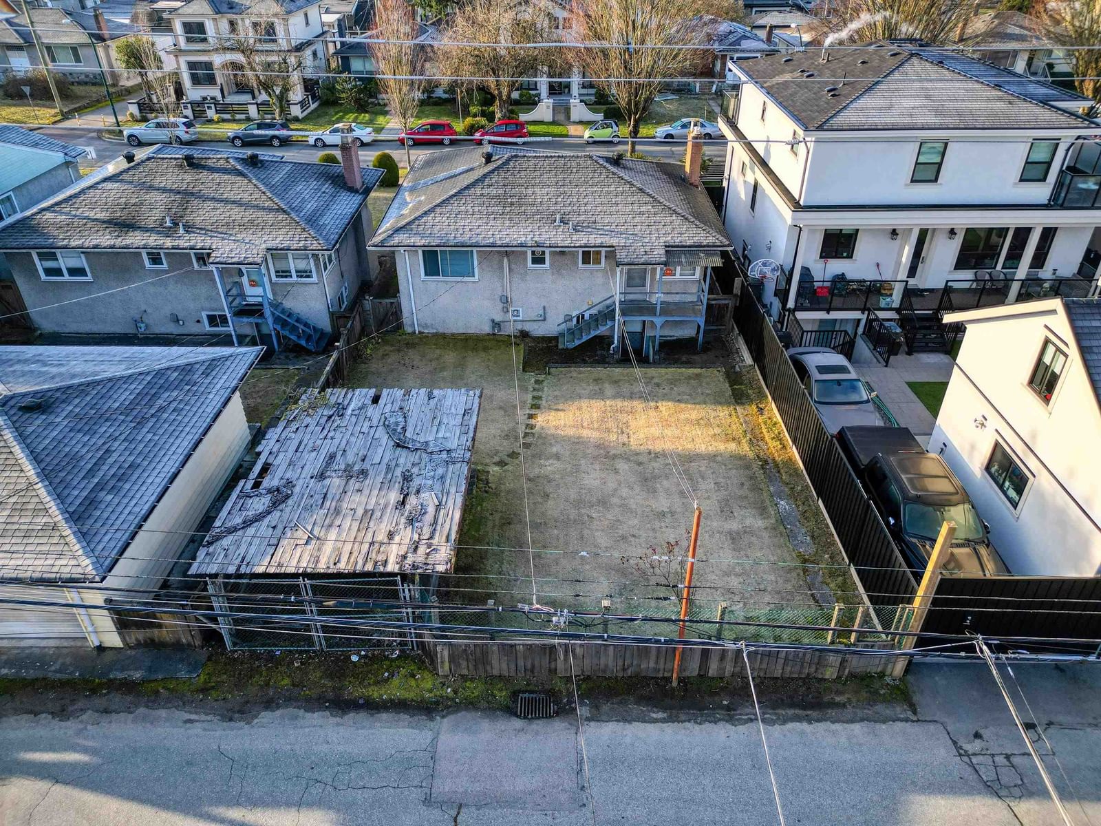 Listing Image 12