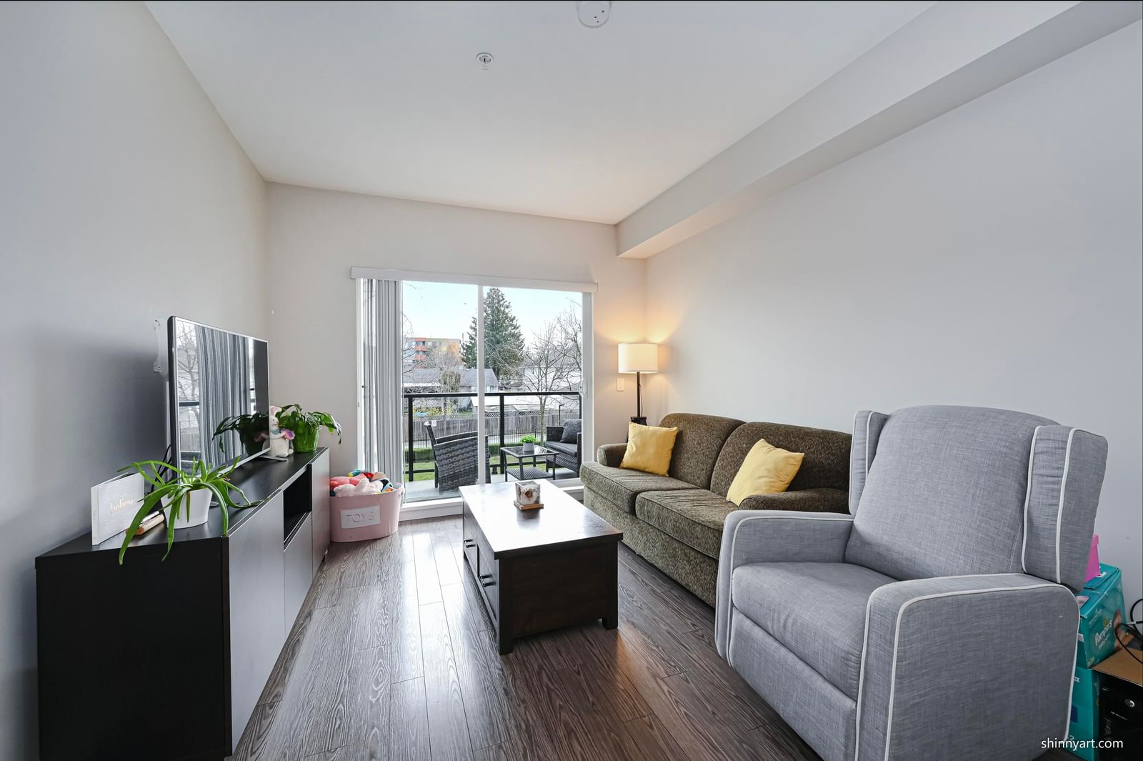 Listing Image 15