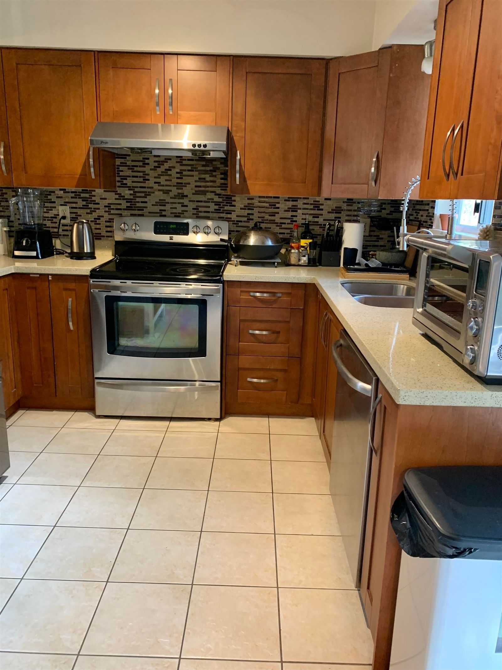 Listing Image 17