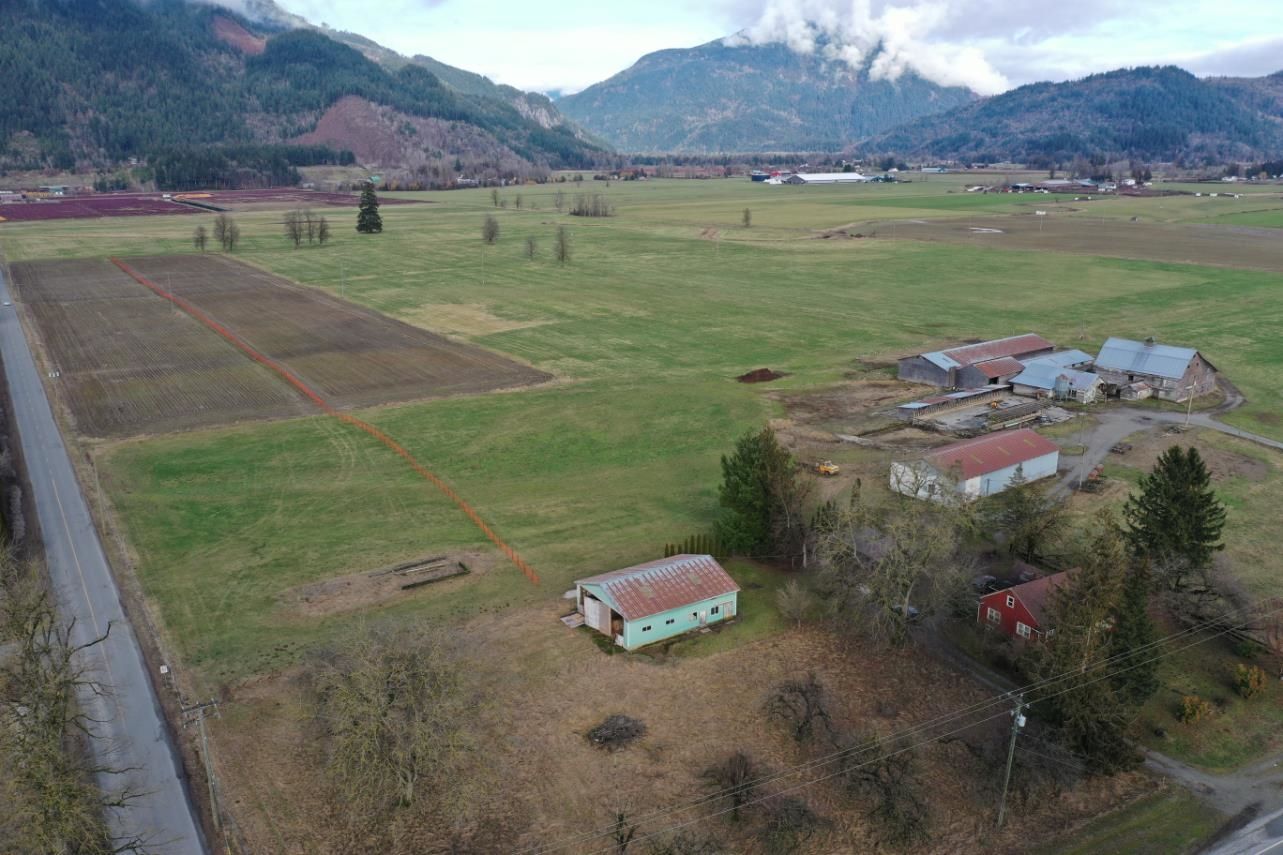 Listing Image 10