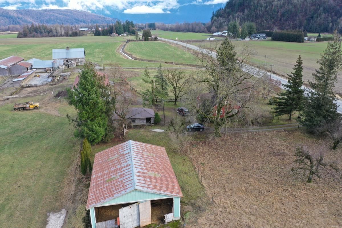 Listing Image 8