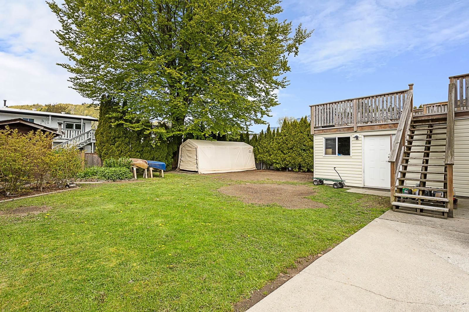 Listing Image 26