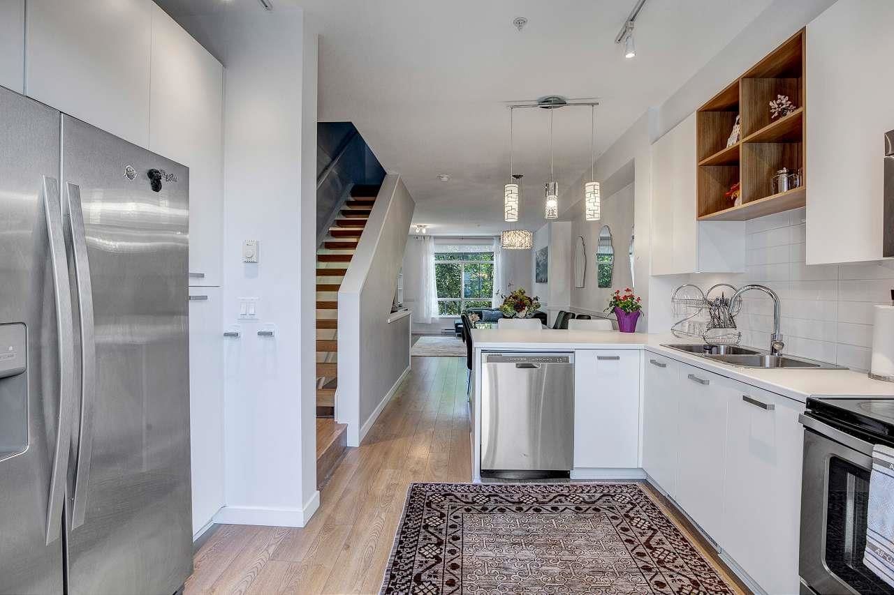Listing Image 15