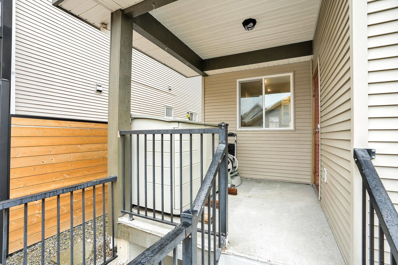 Listing Image 33