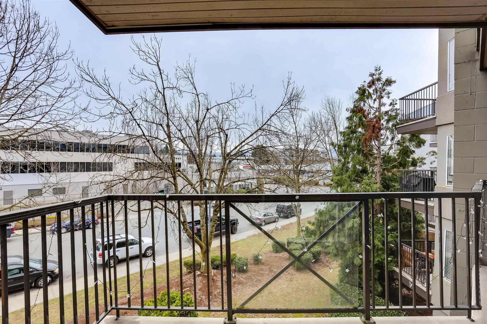 Listing Image 18