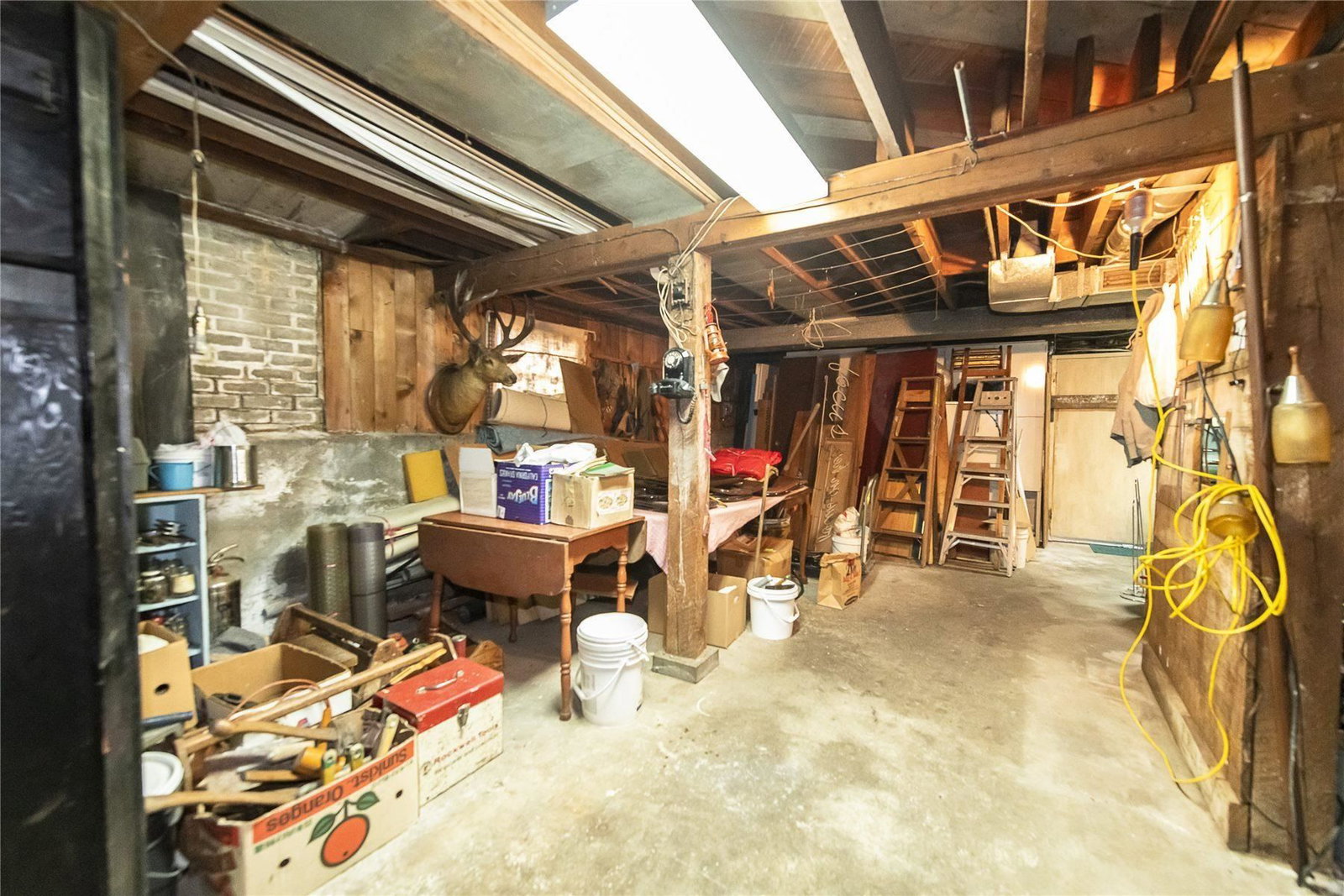 Listing Image 19