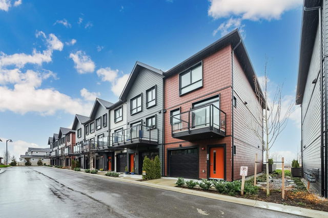 123 - 4738 Hemlock Way