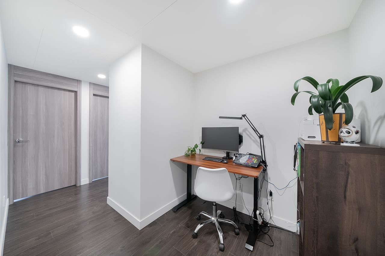 Listing Image 13