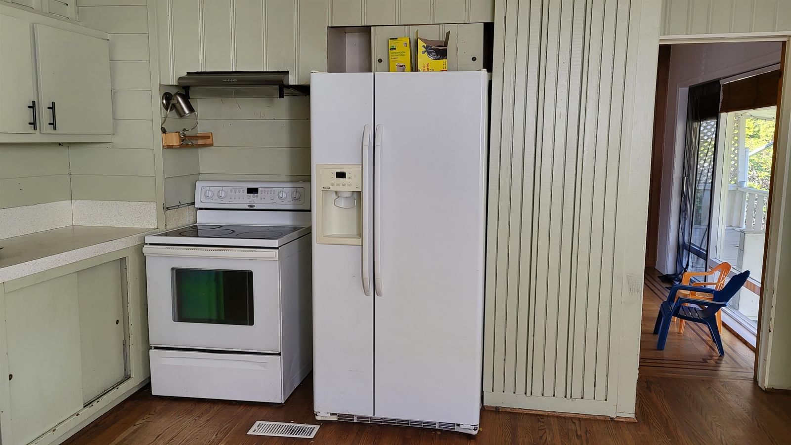 Listing Image 12
