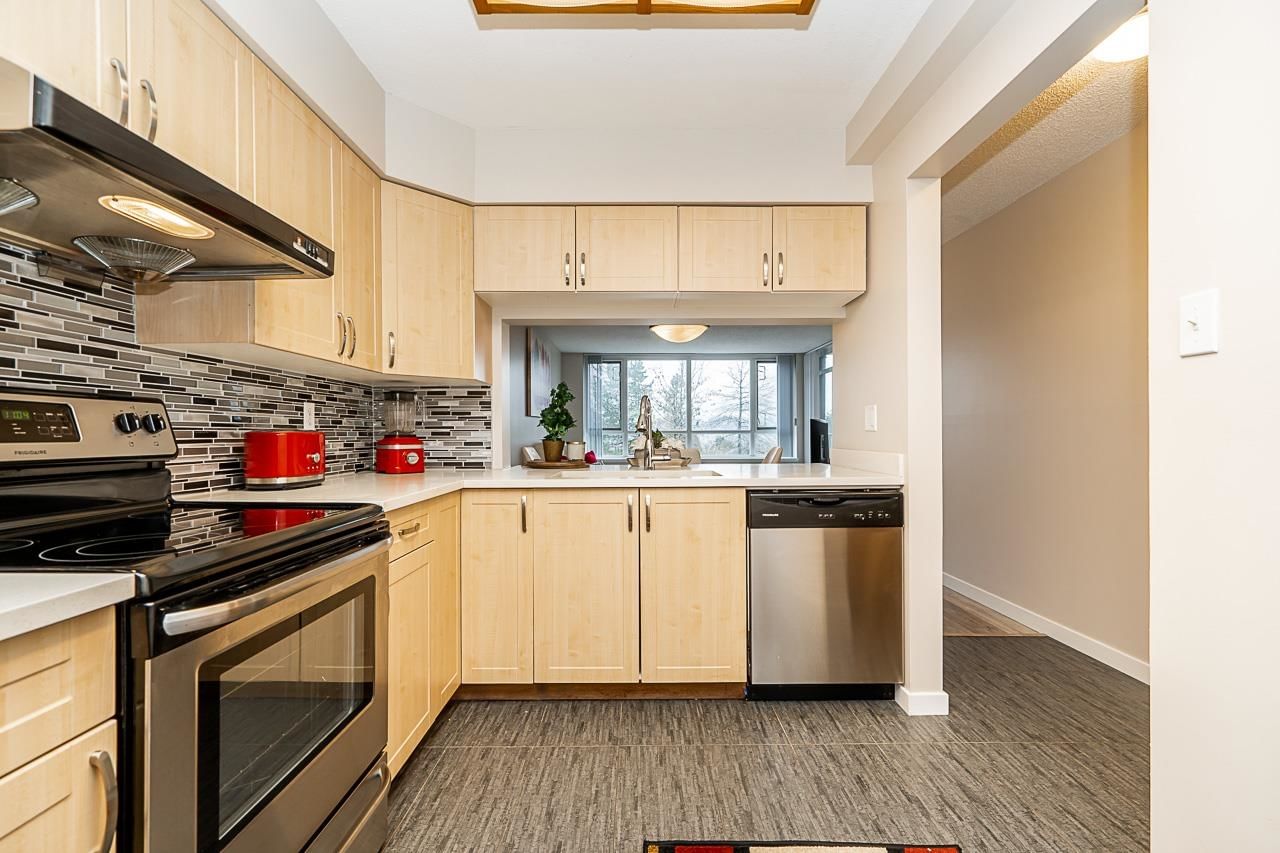 Listing Image 11