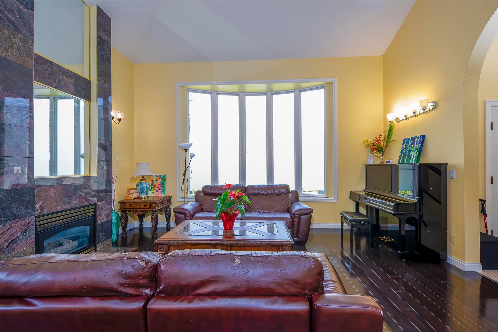Listing Image 13
