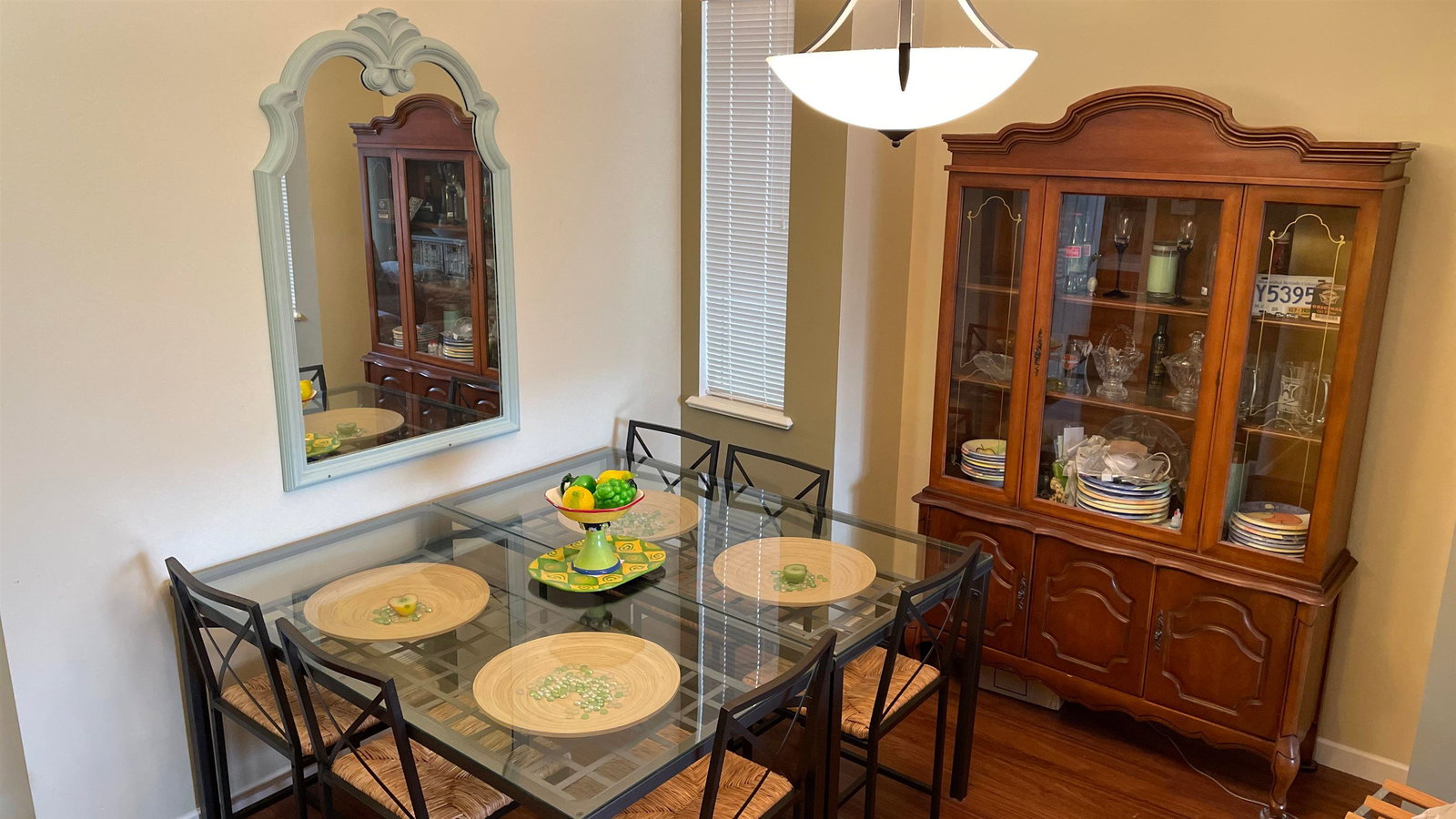 Listing Image 11