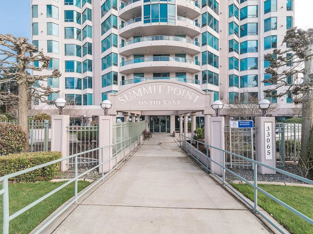 1401 - 33065 Mill Lake Road