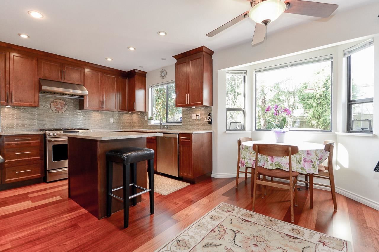 Listing Image 12