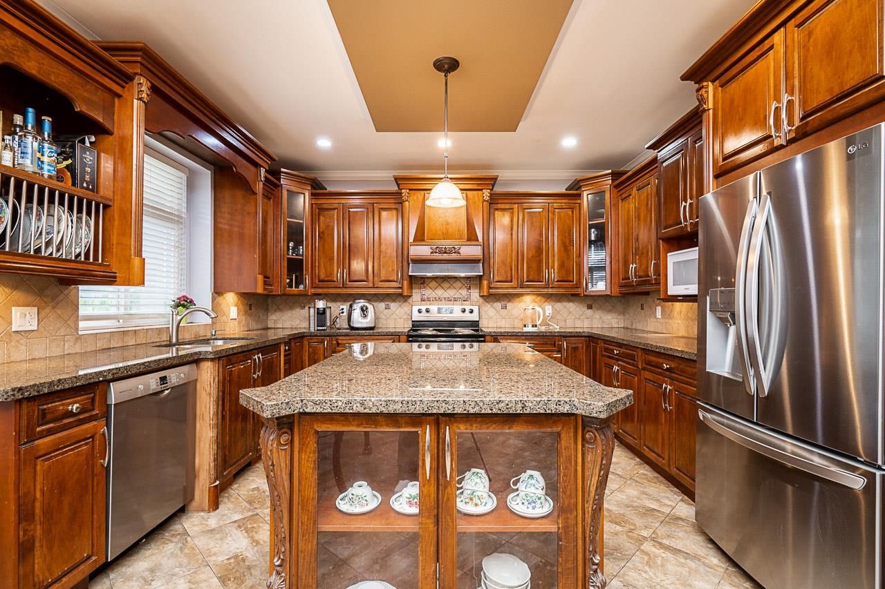 Listing Image 11