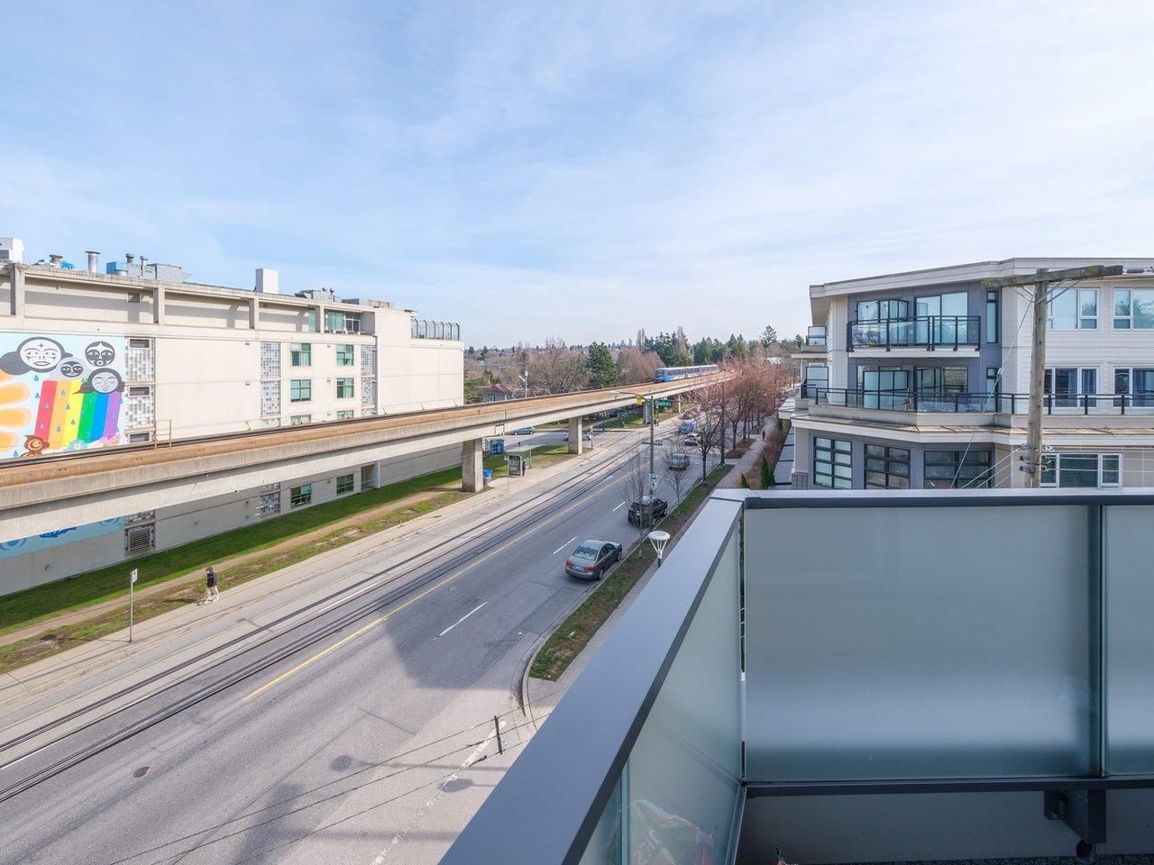 Listing Image 21