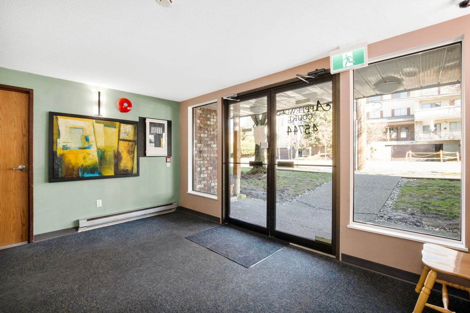 Listing Image 23
