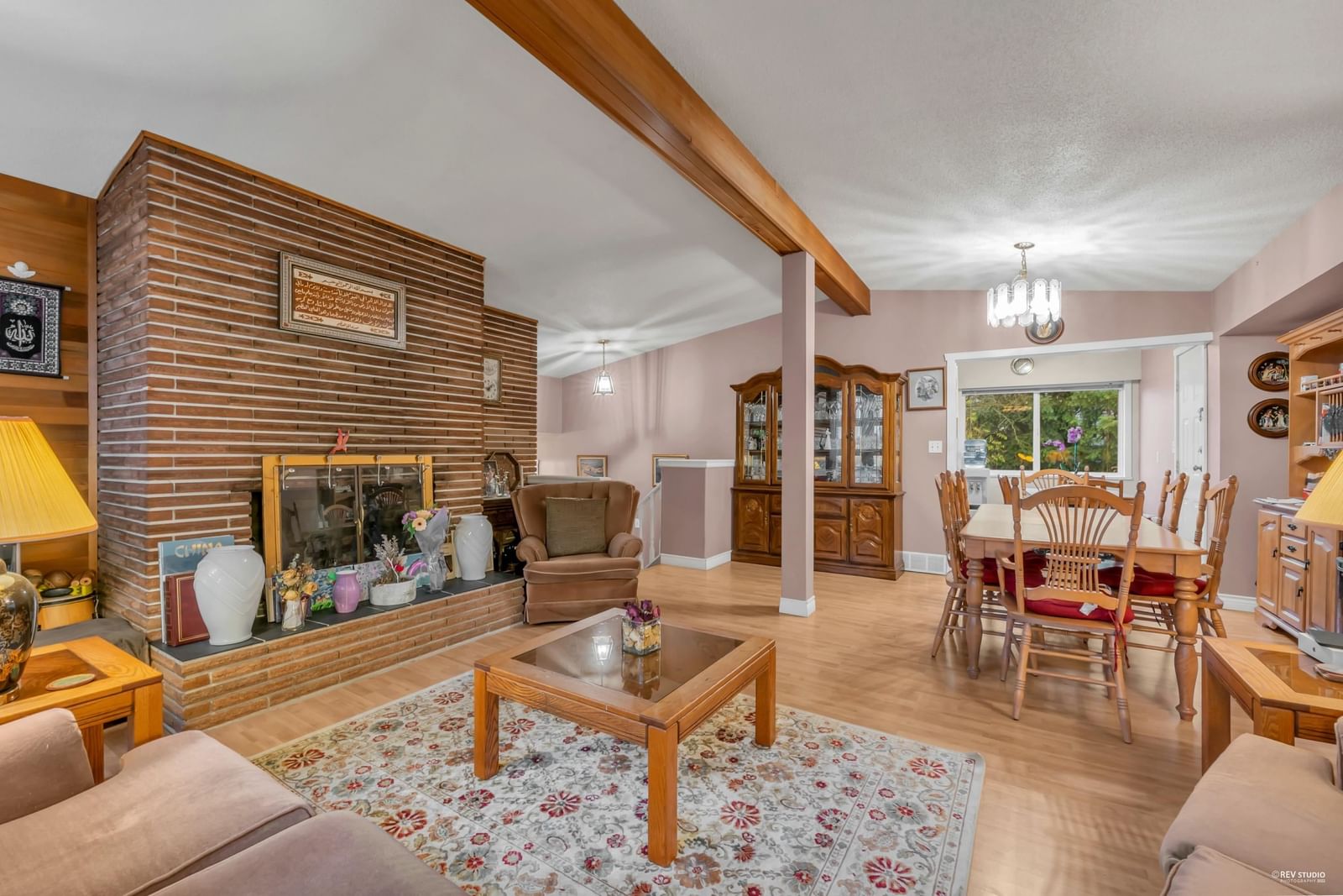 Listing Image 8