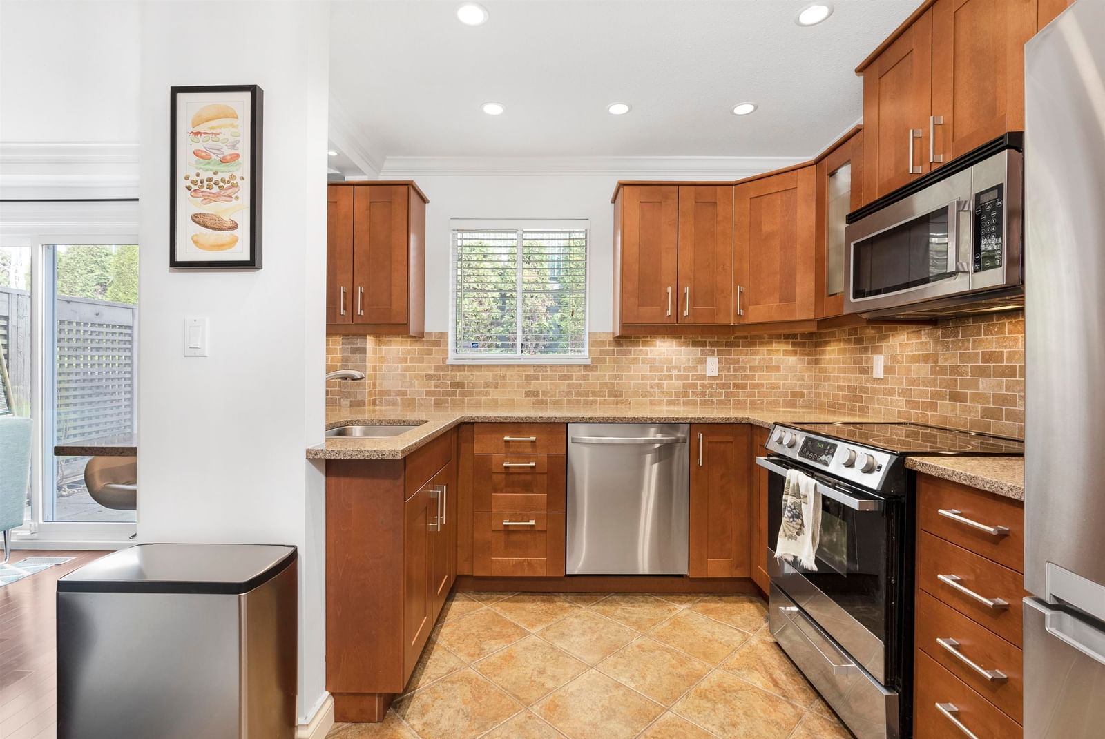 Listing Image 1