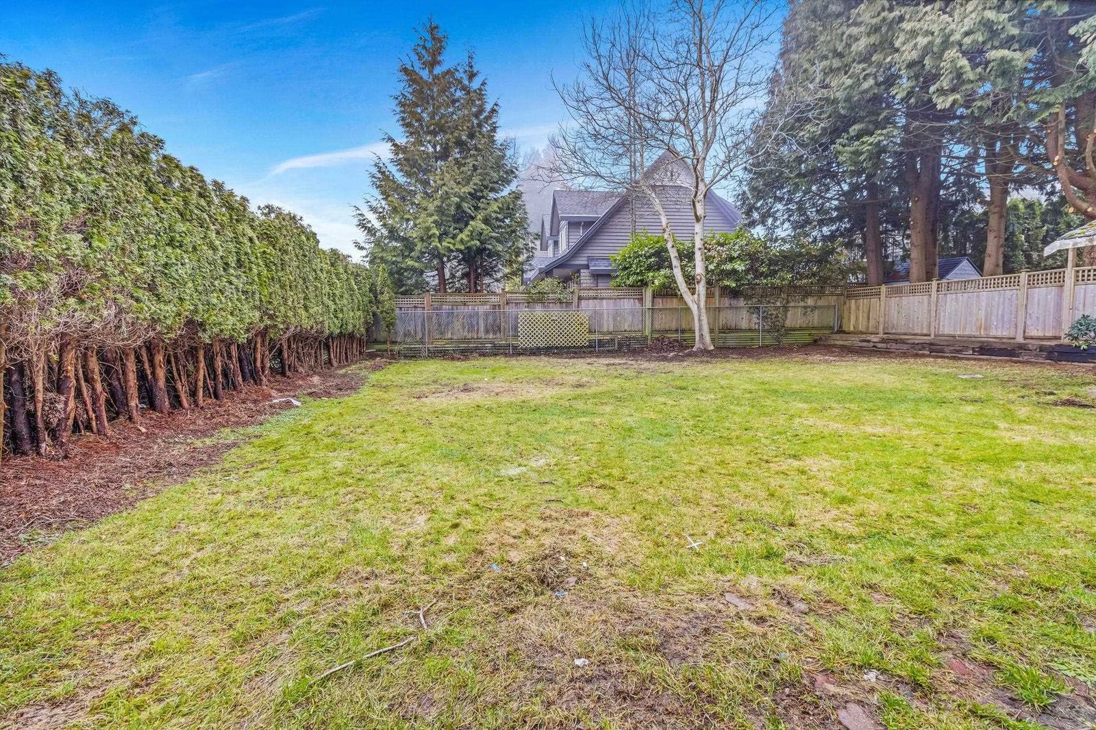 Listing Image 16