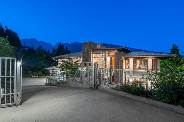561 Ballantree Road