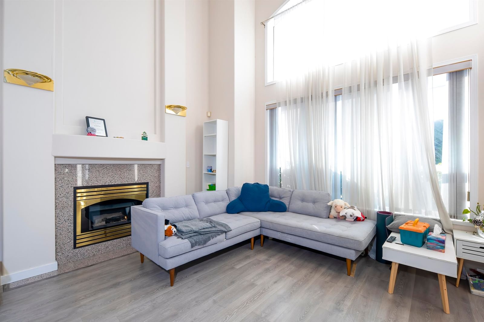Listing Image 21
